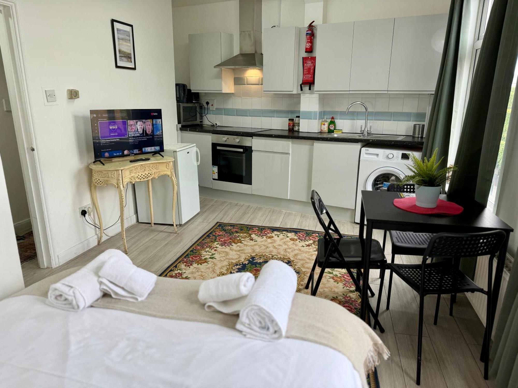 Luminous Family Flat